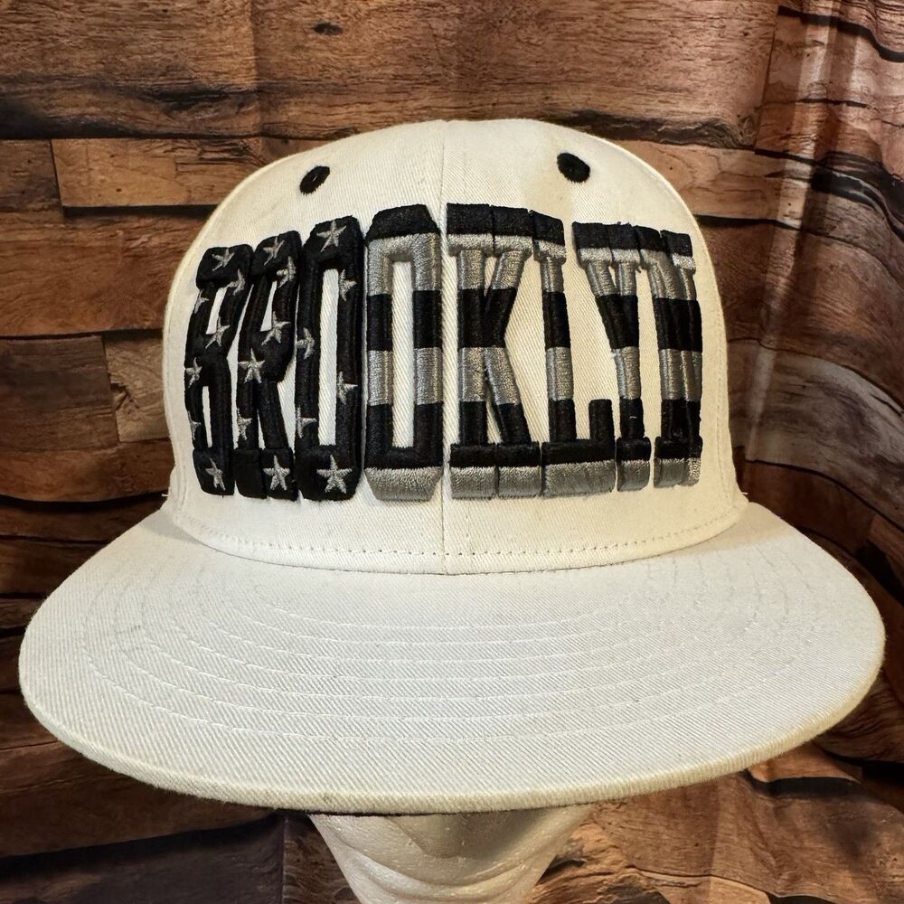 Carbon Brooklyn USA Flag Design Snapback Hat White Silver Black Logo Hip Hop
